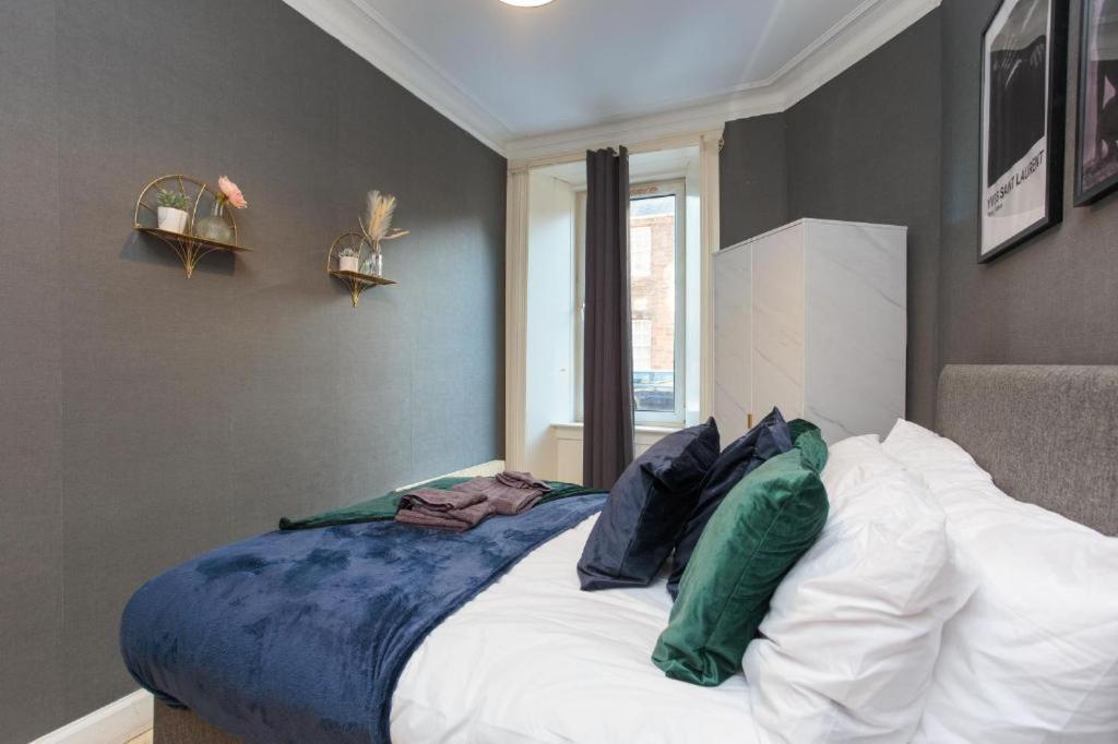 Beautiful Boutique Edinburgh Abode - Sleeps 4 Apartment Exterior photo